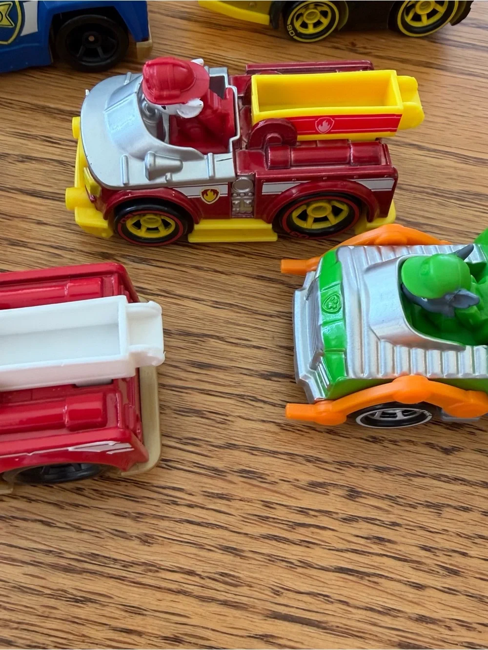Paw Patrol Mighty Pups True Metal Diecast Cars Lot of 7